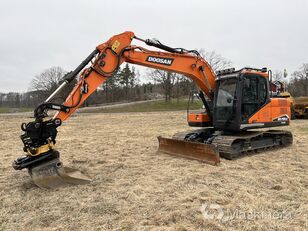 escavadora de rastos Doosan DX140LC-7