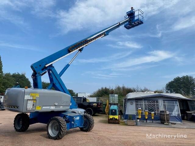 Venda de Plataformas telescópicas GENIE usados no Truck1 Brasil